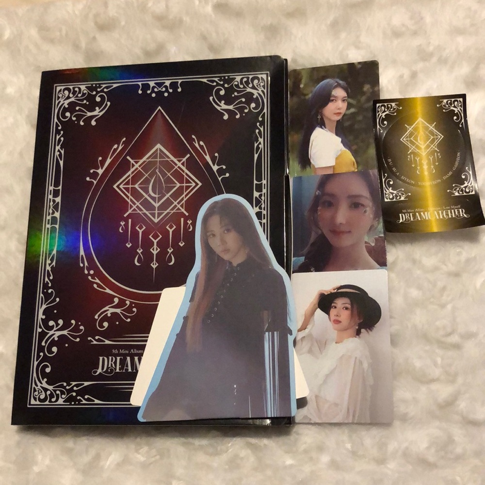 Dreamcatcher Dystopia Lose Myself Red Version 3 Photocards Kpop Album Standee